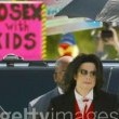Michael Jackson arrives at the Santa Barbara County courthouse.