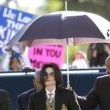 Michael Jackson arrives at the Santa Barbara County courthouse.