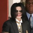 Michael Jackson arrives at the Santa Barbara County courthouse.