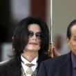Michael Jackson arrives at the Santa Barbara County courthouse.