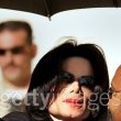 Michael Jackson arrives at the Santa Barbara County courthouse.