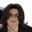 Michael Jackson arrives at the Santa Barbara County courthouse.
