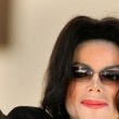 Michael Jackson arrives at the Santa Barbara County courthouse.