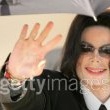 Michael Jackson arrives at the Santa Barbara County courthouse.