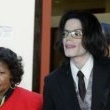 Michael Jackson arrives at the Santa Barbara County courthouse.