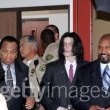 Michael Jackson arrives at the Santa Barbara County courthouse.