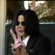 Michael Jackson arrives at the Santa Barbara County courthouse.
