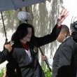 Michael Jackson arrives at the Santa Barbara County courthouse. Jury Selection.