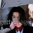 Michael Jackson arrives at the Santa Barbara County courthouse. Jury Selection.