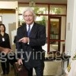 Michael Jackson arrives at the Santa Barbara County courthouse. Jury Selection.