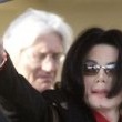 Michael Jackson arrives at the Santa Barbara County courthouse. Jury Selection.