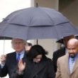 Michael Jackson arrives at the Santa Barbara County courthouse. Jury Selection.