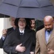 Michael Jackson arrives at the Santa Barbara County courthouse. Jury Selection.