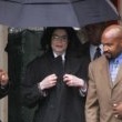 Michael Jackson arrives at the Santa Barbara County courthouse. Jury Selection.