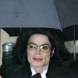 Michael Jackson arrives at the Santa Barbara County courthouse. Jury Selection.