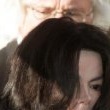 Michael Jackson arrives at the Santa Barbara County courthouse. Jury Selection.