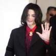 Michael Jackson arrives at the Santa Barbara County courthouse. Jury Selection.
