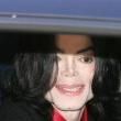 Michael Jackson arrives at the Santa Barbara County courthouse. Jury Selection.