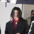 Michael Jackson arrives at the Santa Barbara County courthouse. Jury Selection.
