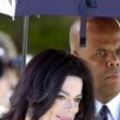 Michael Jackson arrives at the Santa Barbara County courthouse. Jury Selection.