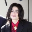 Michael Jackson arrives at the Santa Barbara County courthouse. Jury Selection.
