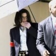 Michael Jackson arrives at the Santa Barbara County courthouse. Jury Selection.