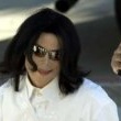 Michael Jackson arrives at the Santa Barbara County courthouse. Jury Selection.