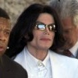 Michael Jackson arrives at the Santa Barbara County courthouse. Jury Selection.