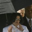 Michael Jackson arrives at the Santa Barbara County courthouse. Jury Selection.