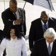 Michael Jackson arrives at the Santa Barbara County courthouse. Jury Selection.