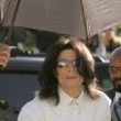 Michael Jackson arrives at the Santa Barbara County courthouse. Jury Selection.