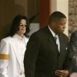 Michael Jackson arrives at the Santa Barbara County courthouse. Jury Selection.