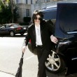 Michael Jackson la cumparaturi in Beverly Hills, California