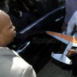 Michael Jackson la cumparaturi in Beverly Hills, California