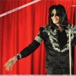 Michael Jackson revine pentru ultima oara pe scena