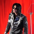 Michael Jackson revine pentru ultima oara pe scena