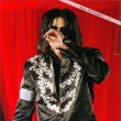 Michael Jackson revine pentru ultima oara pe scena