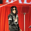 Michael Jackson revine pentru ultima oara pe scena