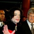 Michael recieves a "Millenium- Bambi" at the Bambi award ceremony in Berlin, Germany.
