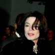 Michael recieves a "Millenium- Bambi" at the Bambi award ceremony in Berlin, Germany.