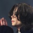 Michael recieves a "Millenium- Bambi" at the Bambi award ceremony in Berlin, Germany.