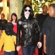 Michael takes his daughter Paris on a shopping spree at Caesar's Palace in Las Vegas for her ninth birthday.