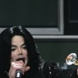World Music Awards. Beyonce Knowles presents Michael the 'Diamond Award'.