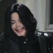 World Music Awards. Beyonce Knowles presents Michael the 'Diamond Award'.