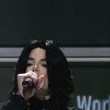 World Music Awards. Beyonce Knowles presents Michael the 'Diamond Award'.