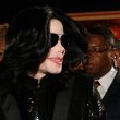 World Music Awards. Michael walks the red carpet and signs his autograph for fans as he enters the ceremony.